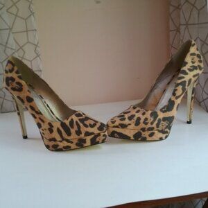 Woman' Shoes Pumps Size 9 "Luichiny" leopard Print Suede, 5.50 Heel, 1" Platform